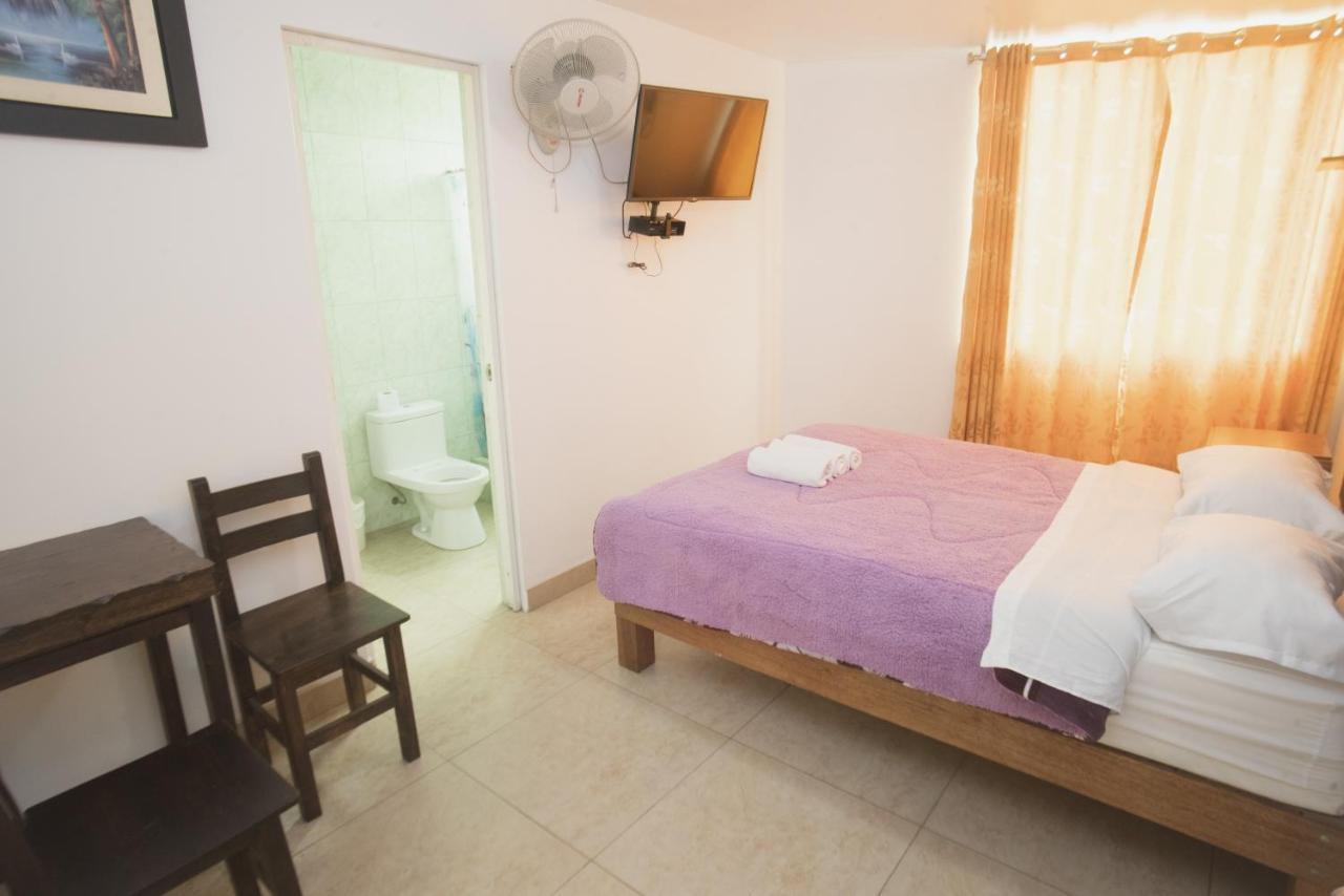 Hostal Suenos Brena Лима Экстерьер фото